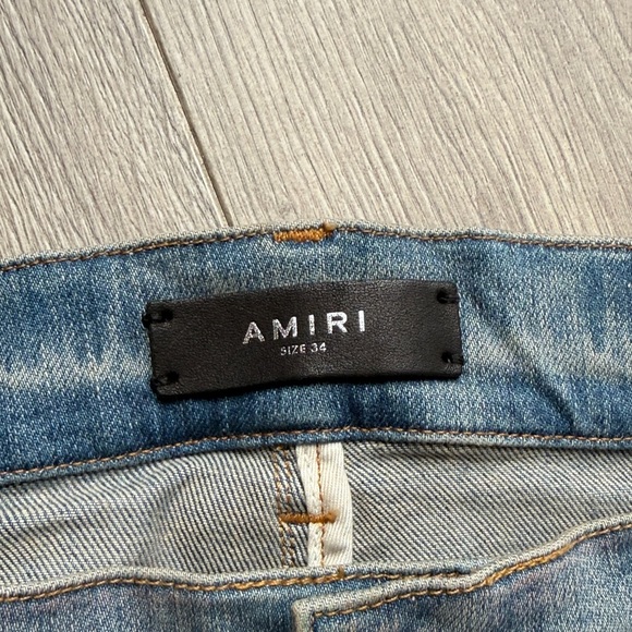 Amiri Men's Distressed Blue Jeans - Picture 4 of 6